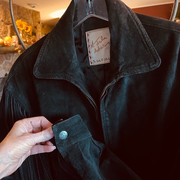 Vintage 80’s M Julian “Marlboro” suede bomber. - Picture 6 of 6